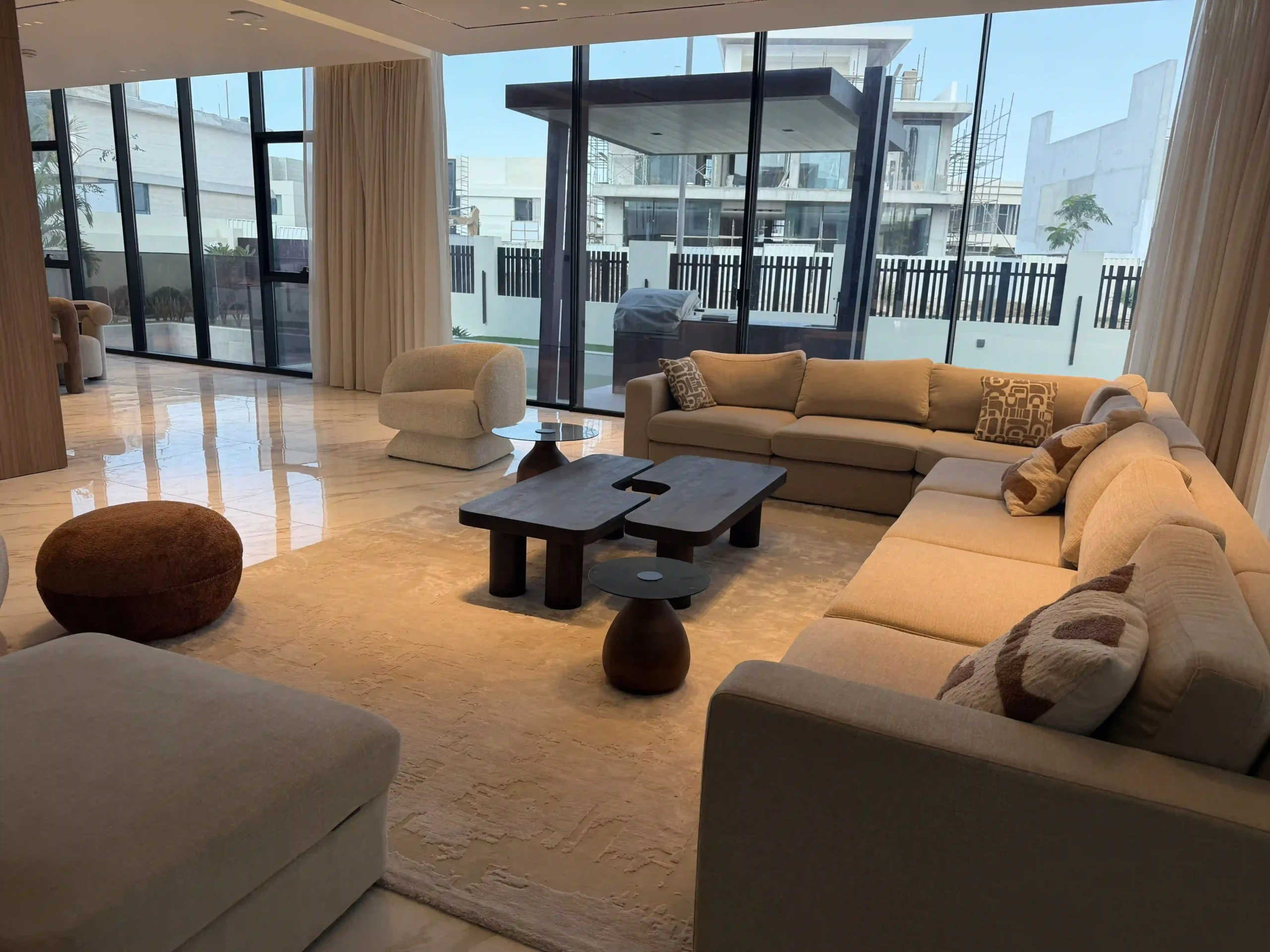 villa interior living room